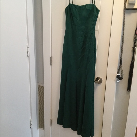 bcbg emerald green dress